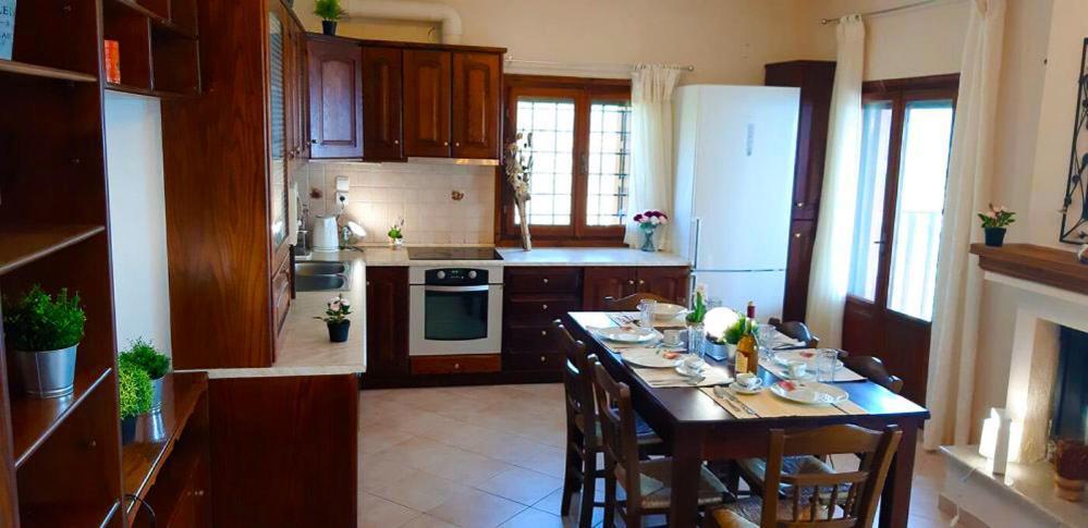 Villa Leonidas Greecefiloxenia Lefokastro Luaran gambar