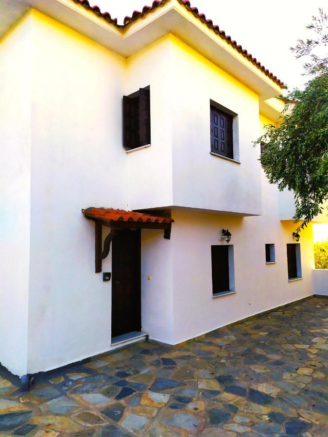 Villa Leonidas Greecefiloxenia Lefokastro Luaran gambar